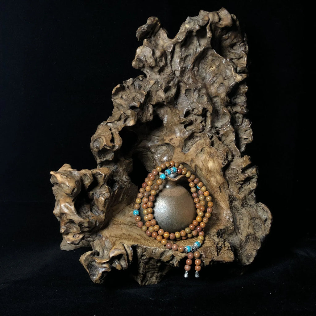 108-bead Lvzhu stone bracelet with geometric shaping and 5-6mm diameter beads on wrist