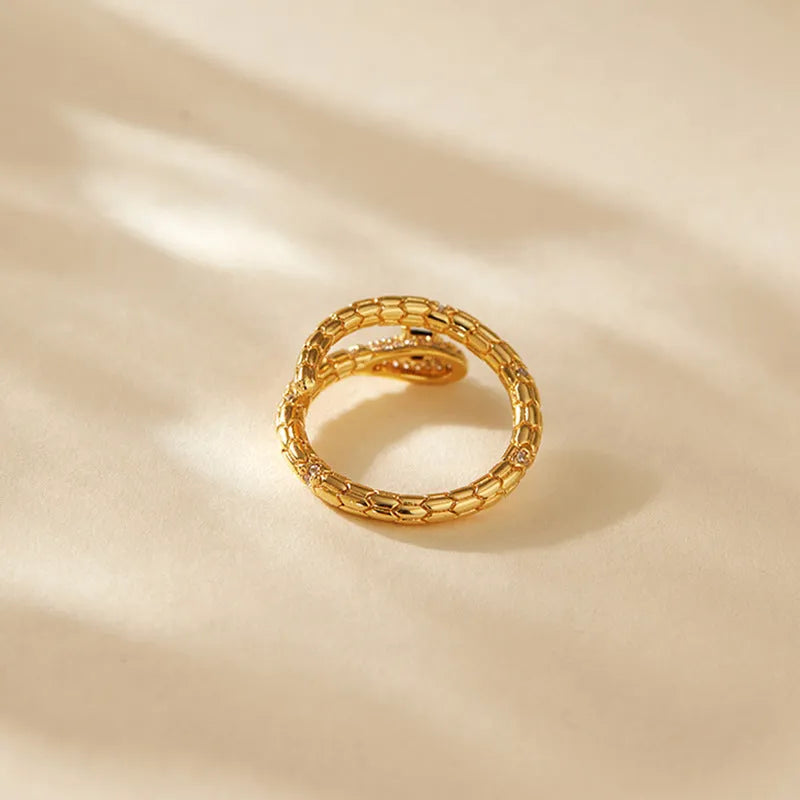Snake-shaped adjustable opening index finger ring with gold colour finish