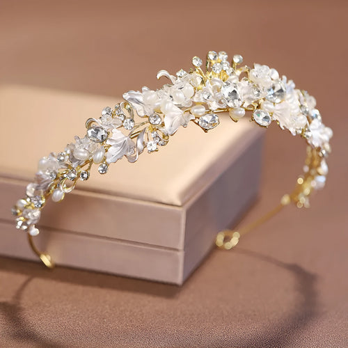 Alloy pearl crown headdress in gold or silver finish for women's hair accessories