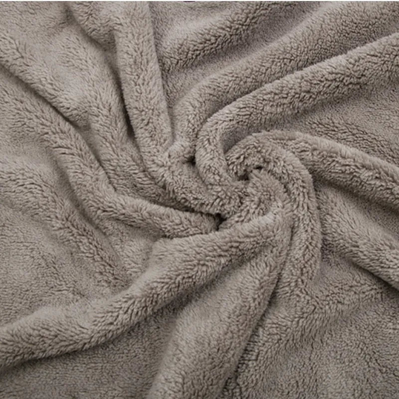 Microfiber car wash drying towel shown in three size options: 75x35cm, 60x40cm, and 100x40cm