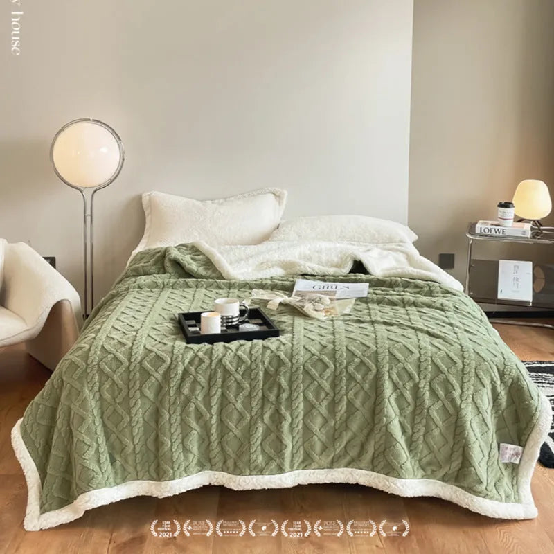 Polyester thermal flannel blanket 180x200cm in tea green colour