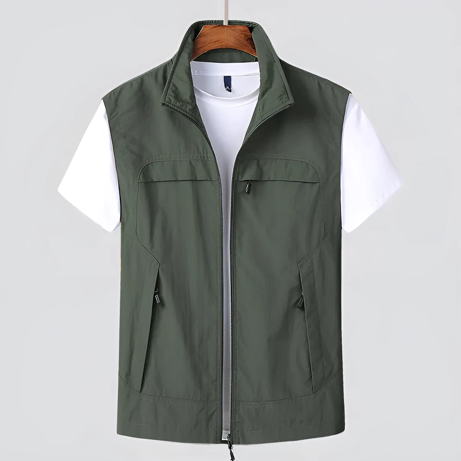 Striped hooded casual vest with multiple patch pockets in waterproof quick-drying fabric