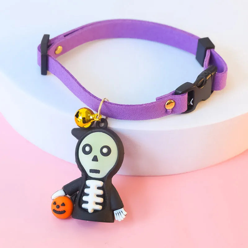 Halloween pet collar decoration with luminous patterns in polyester material showing size options from 16cm to 56cm