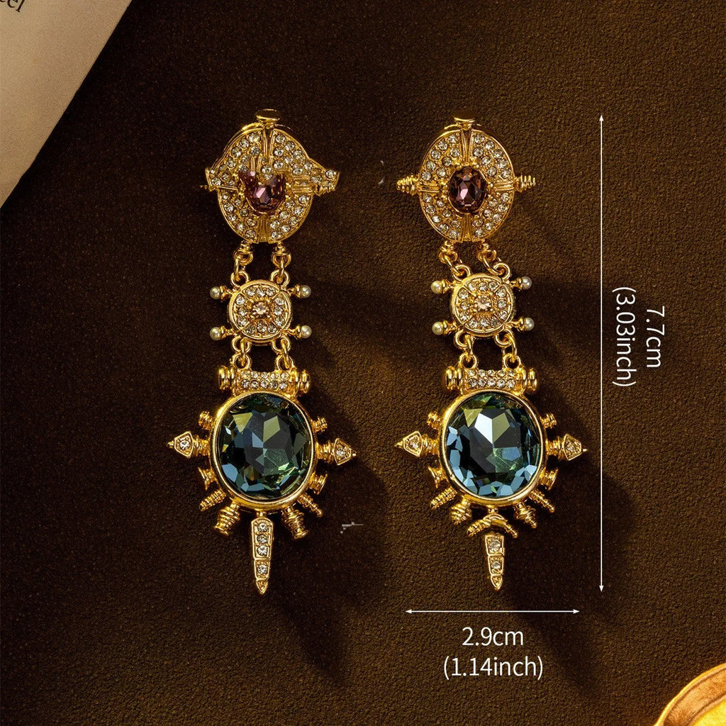 Gold geometry stud earrings with retro styling and diamond treatment surface
