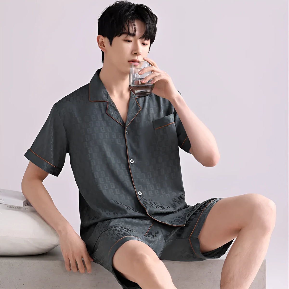 Men's lightweight ice silk pyjama set in a cardigan and shorts style with a satin jacquard pattern