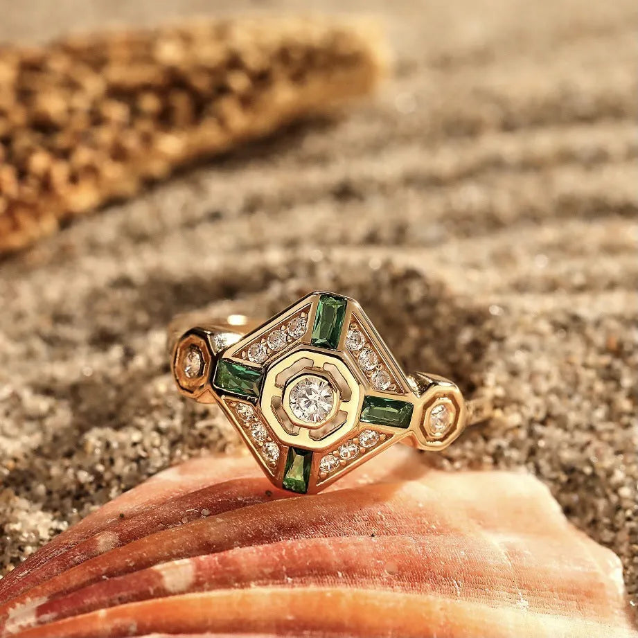 Square geometric emerald colour ring for women in electroplated Lvzuan finish