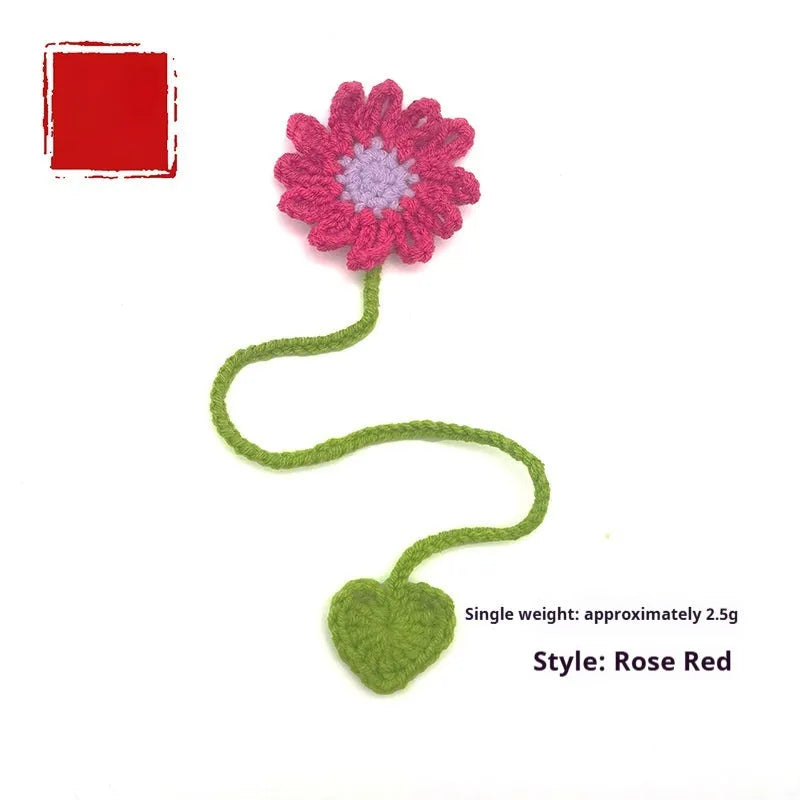 Hand-crocheted wool bookmark with daisy ornament in flexible milk cotton wire