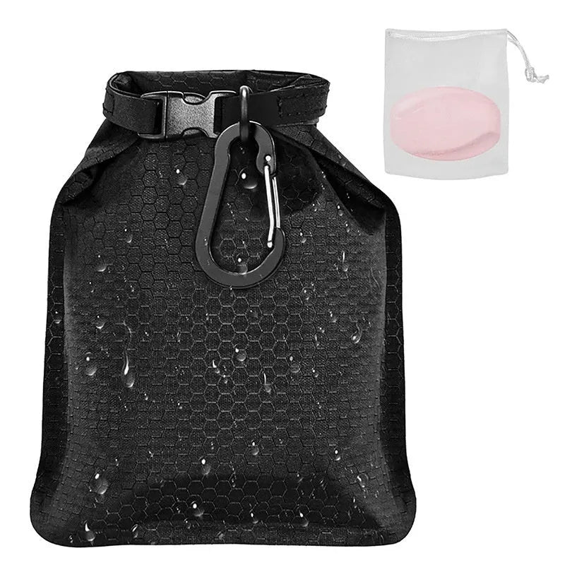 Waterproof bubble net soap bag measuring 17cm by 13cm for quick-drying soap storage