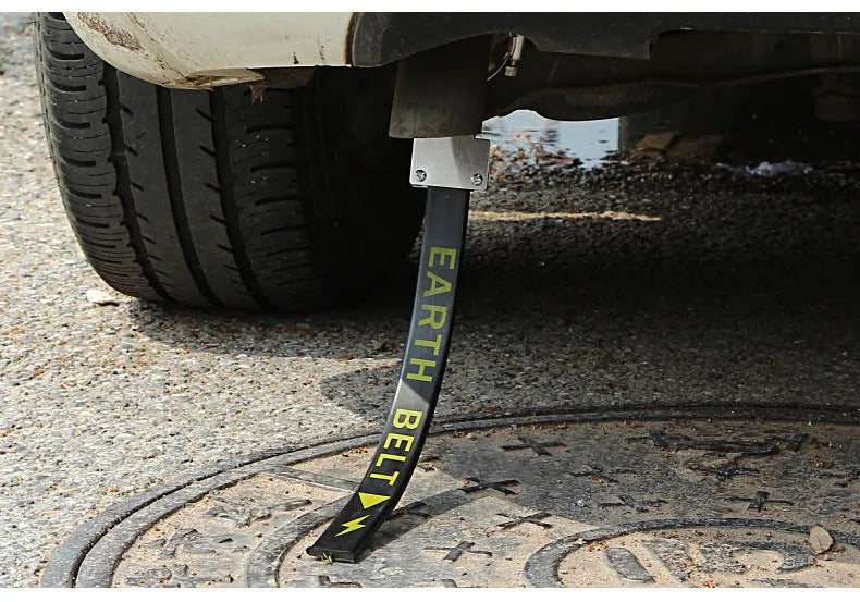 Black rubber car electrostatic grounding chain with copper wire, 37cm long, for winter static discharge.