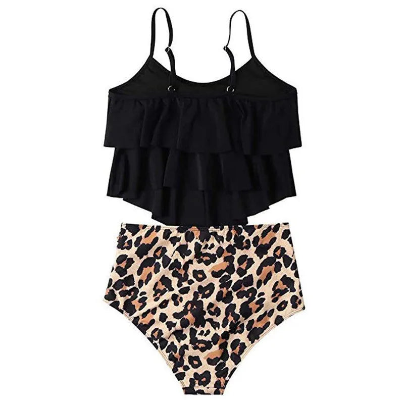 Ruffled bikini swimsuit in polyester with lining, available in black, green, and rose red, sizes S to XL