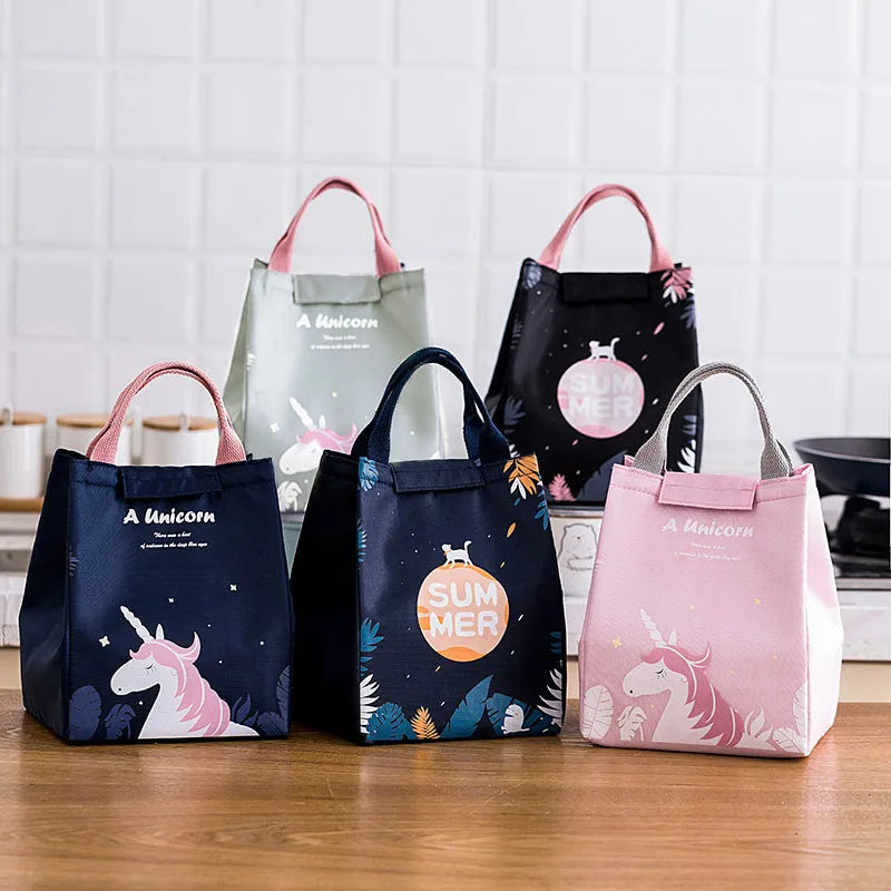 Insulated lunch bag and matching lunch box set in Oxford cloth with a carry handle.