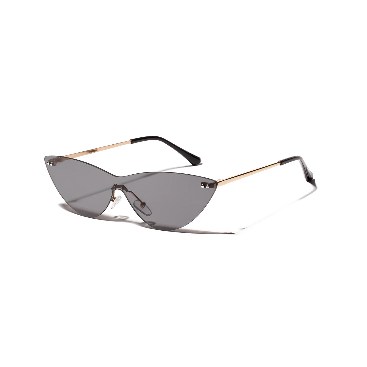 Brown vintage-style sunglasses with metal frame and UV400 protection lenses