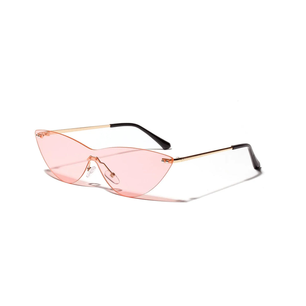 Brown vintage-style sunglasses with metal frame and UV400 protection lenses