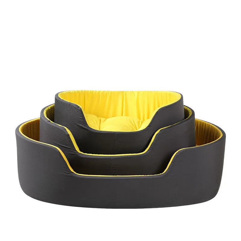 Washable cloth pet kennel for cats and dogs with removable cushion in black or green.