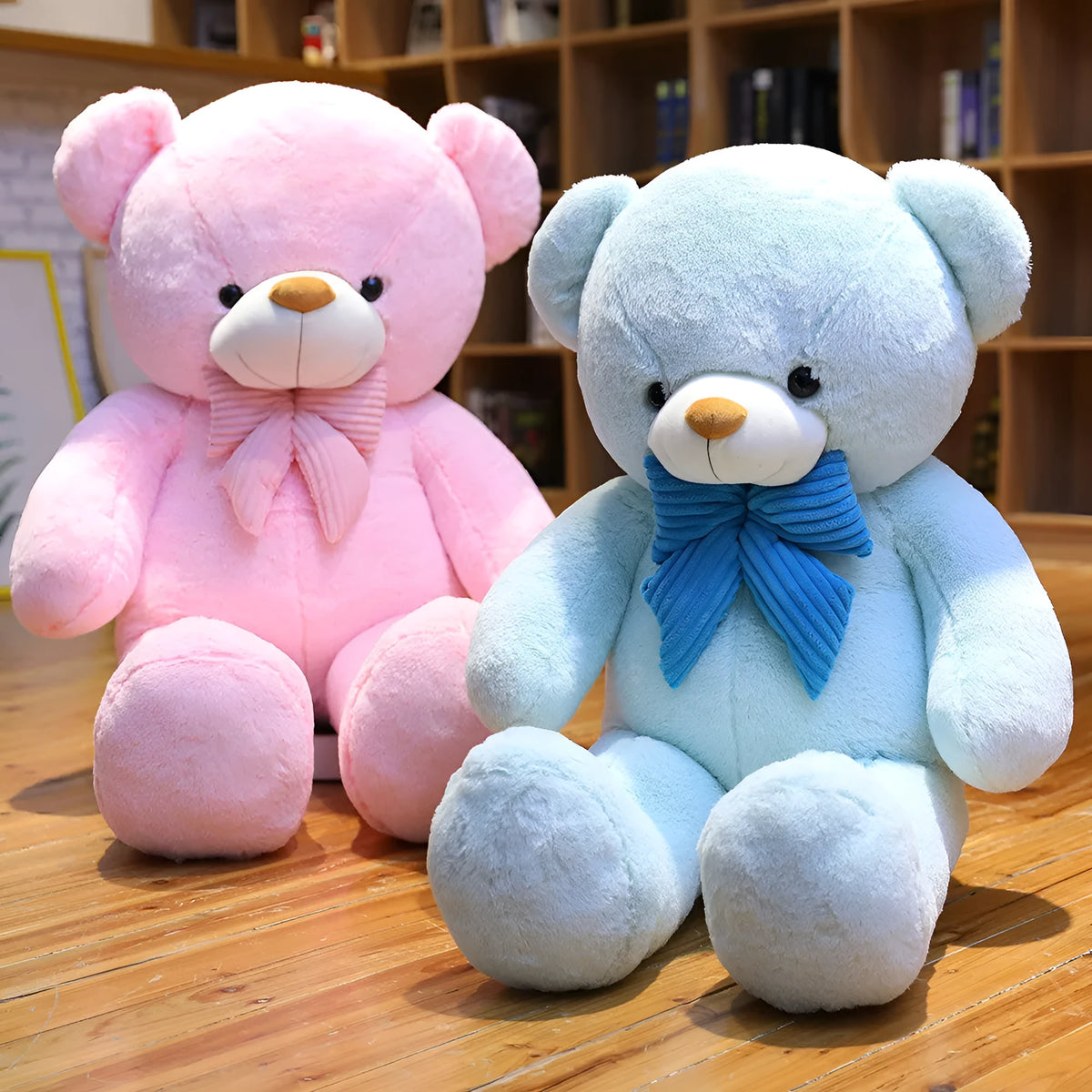 Large 80cm teddy bear doll in short plush with PP cotton filling, available in blue, pink, or beige