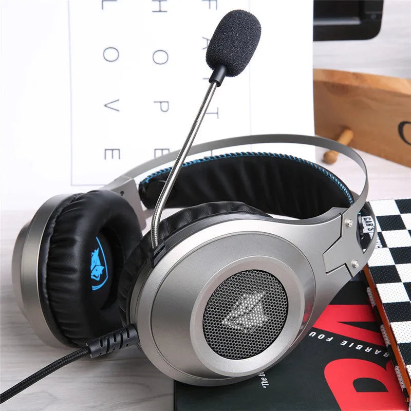 Black USB wired computer headset with microphone for PC and laptop