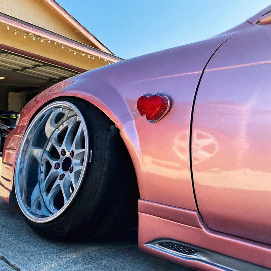 Japanese-style heart-shaped LED car fender sidelight in various colours