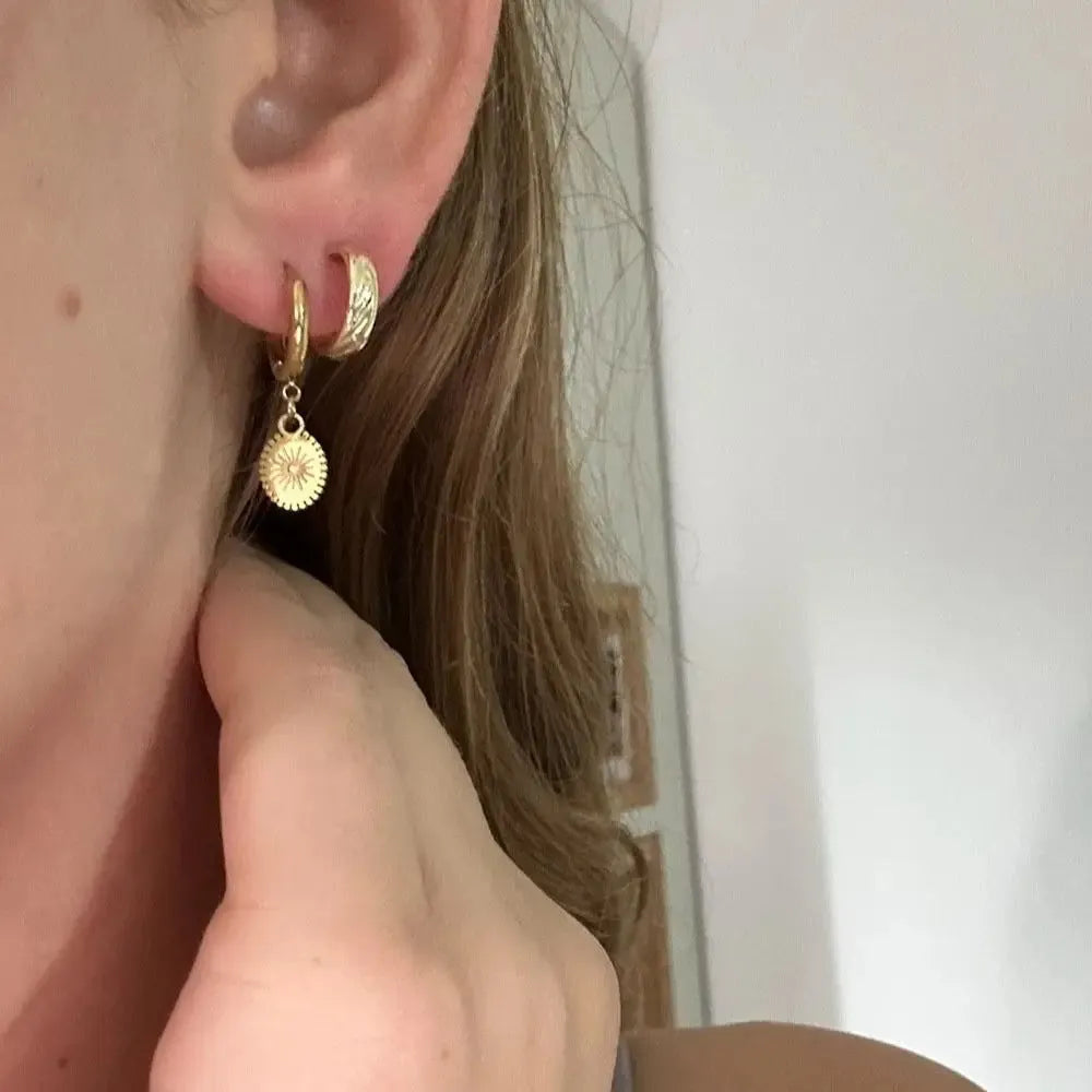 Stainless steel geometric ellipse ear button earrings for women in non-fading finish