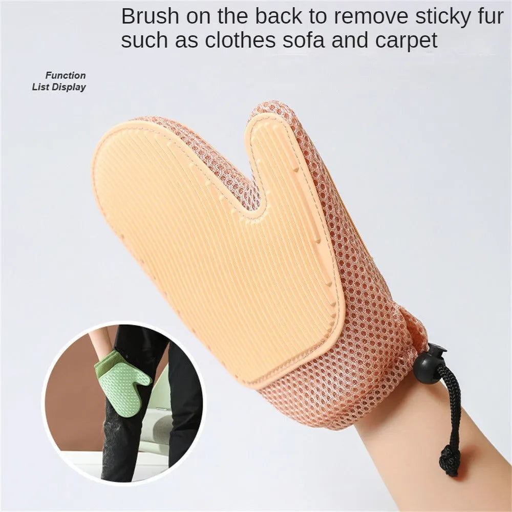 Pet grooming glove in dark blue, light green or yellow for removing cat and dog hair during bathing
