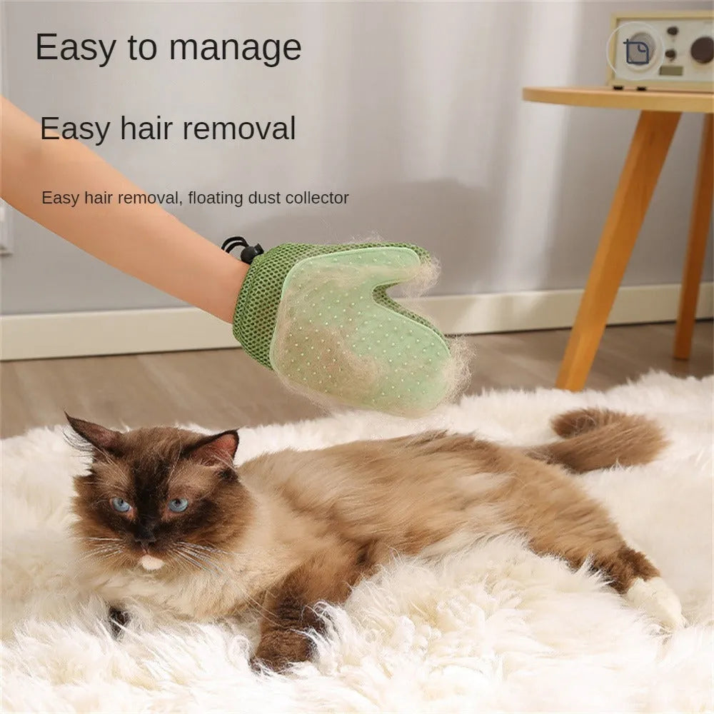 Pet grooming glove in dark blue, light green or yellow for removing cat and dog hair during bathing