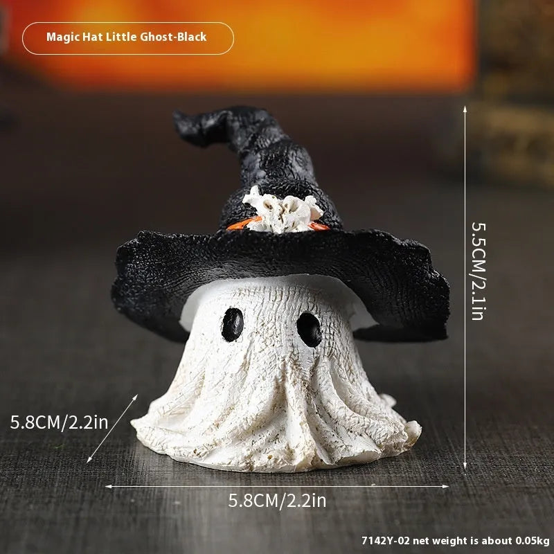 Purple and black resin wizard hat ornaments for Halloween and Christmas decorations