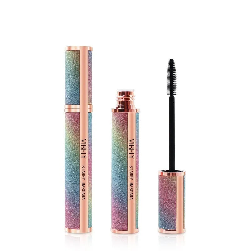 Black waterproof mascara tube for 4D volumised long thick curled eyelashes