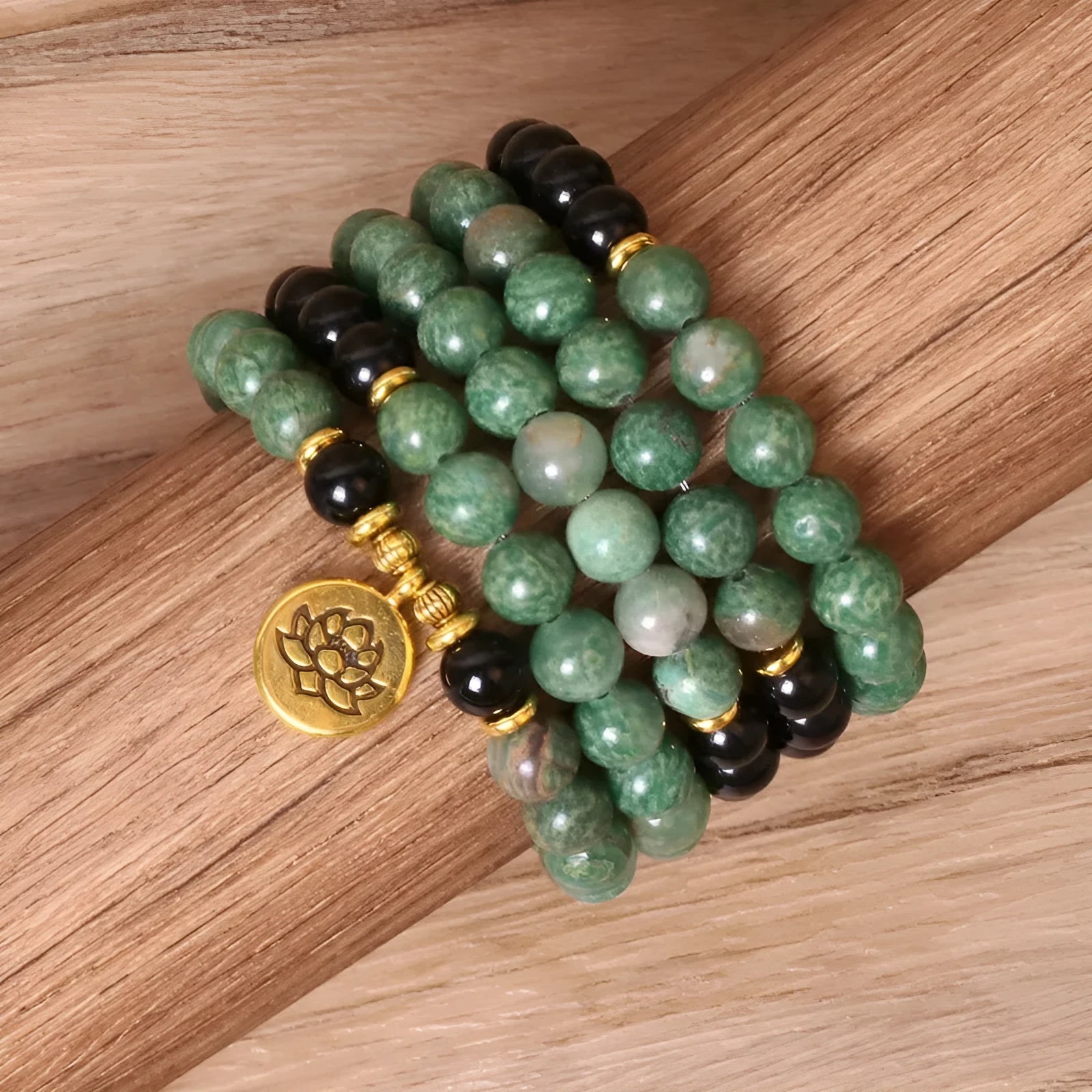 Green and black elastic beaded long bracelet with natural style alloy components