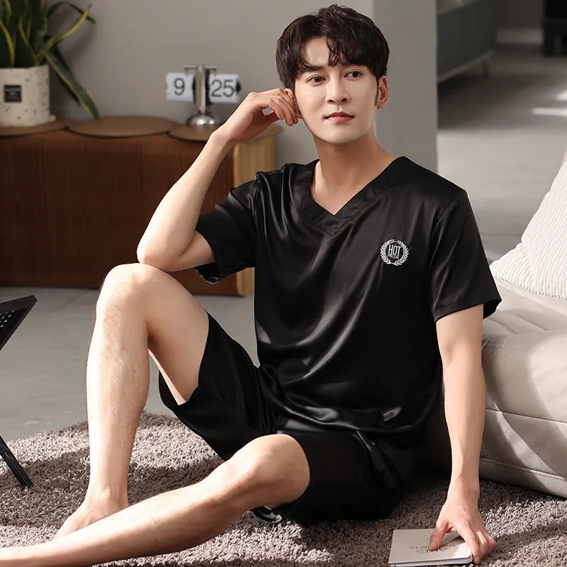 Men's ice silk pyjama set with short sleeves and matching shorts in loose-fitting homewear design