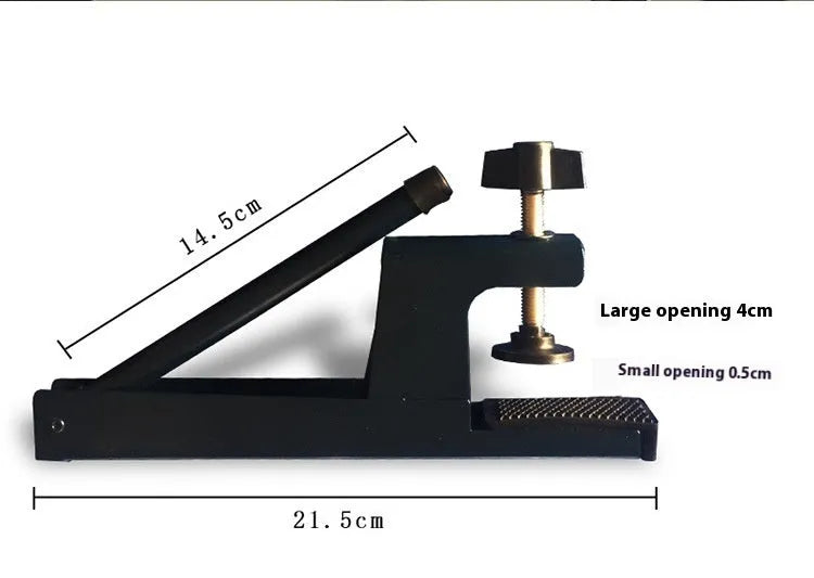Universal table tennis posts with large clip mechanism for indoor open grid table tennis tables