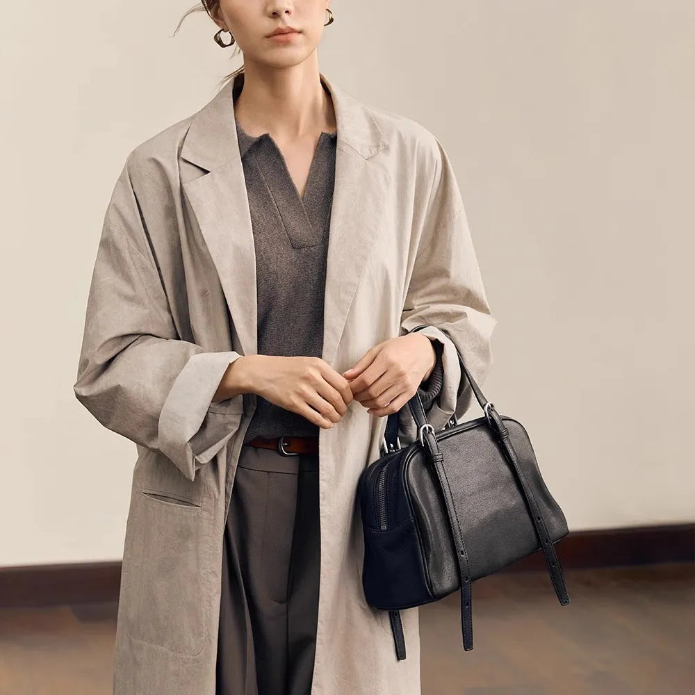 Women's retro style genuine leather shoulder bag with double straps in horizontal square shape