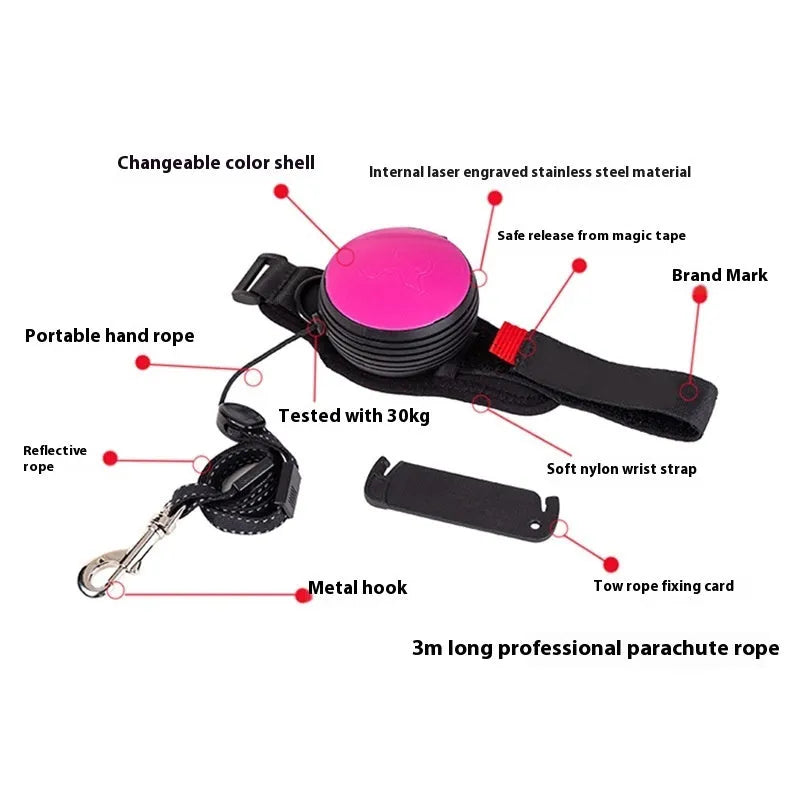 Pet Holding Hands automatic retractable dog leash extended to 3 metres in apple green colour.