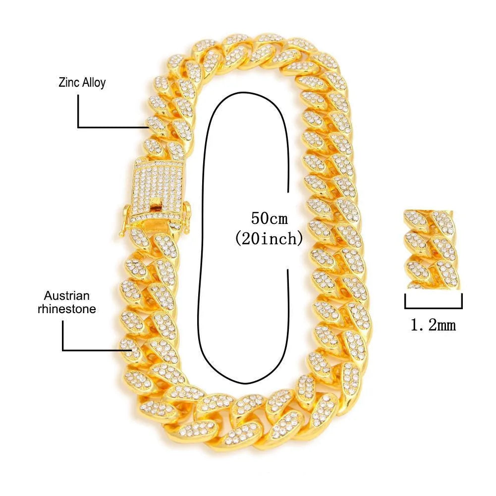Roman grain graduation quartz watch set with square diamond-studded dial and black mesh band, plus matching bracelet and necklace