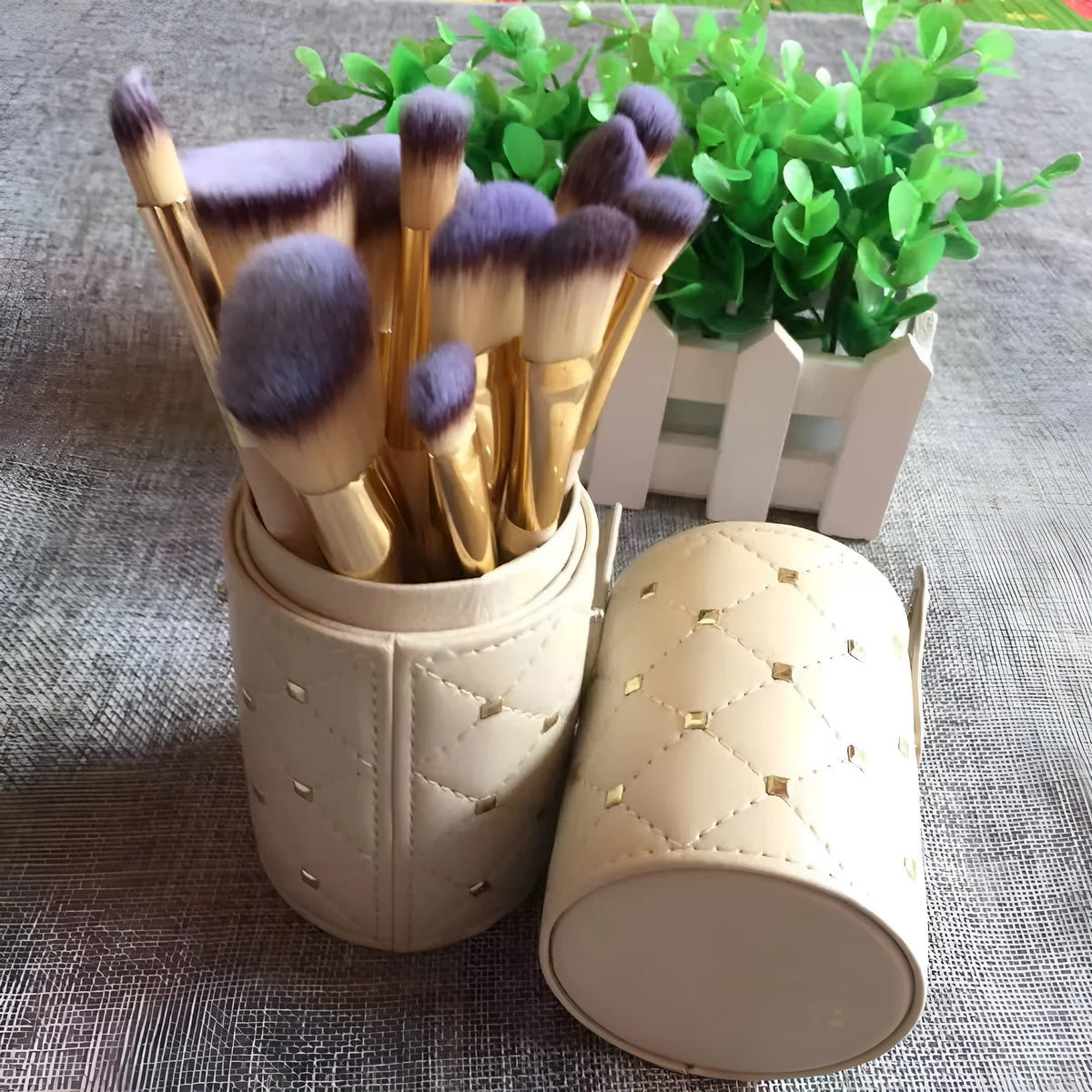 12-piece makeup brush set in beige white iron drill with storage bucket, man-made fibre hair, wooden handles, H17.5 x 6.5cm