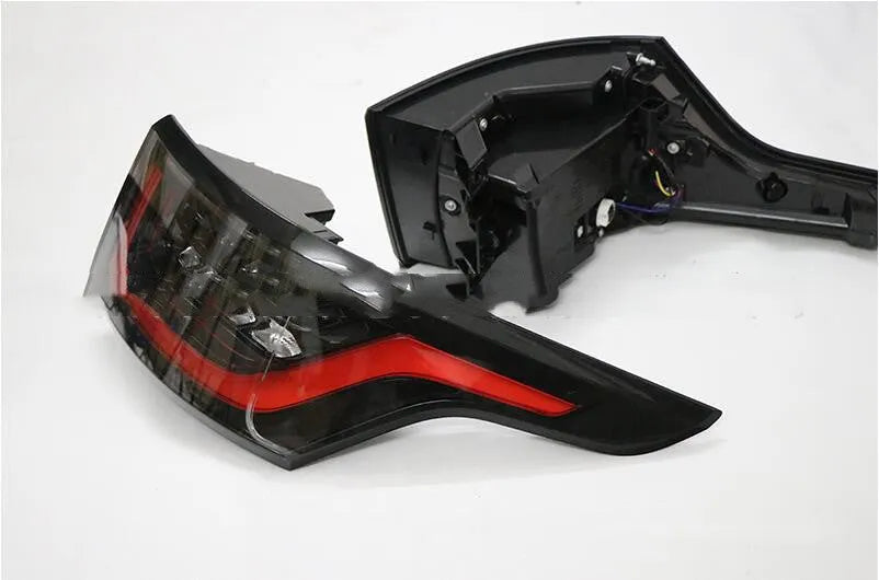 BMW 3 Series LED brake light rear bumper movement taillights with sequential turn signals