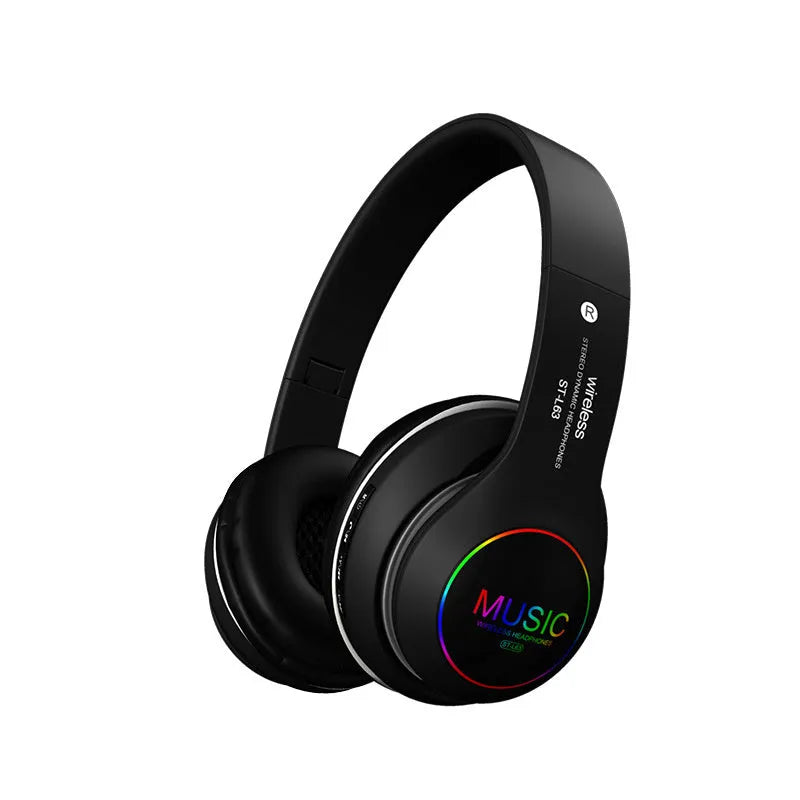 Wireless Bluetooth stereo headset in selected colour with 40mm speakers and USB charging port