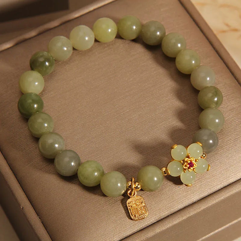 Women's alloy bracelet jewellery with grey jade colour stone detail in casual style