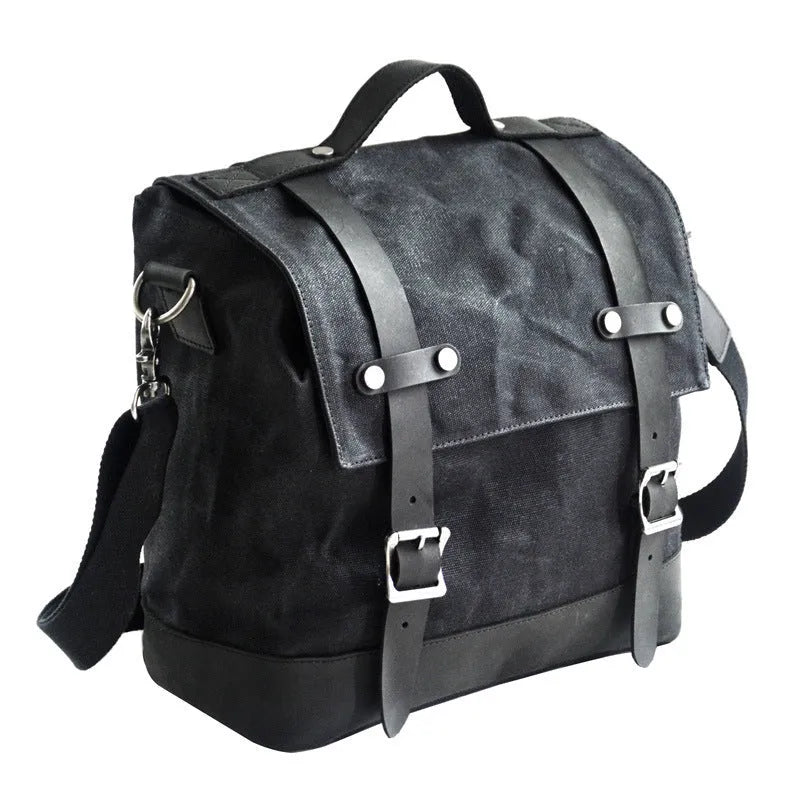 Motorcycle side bag made of waterproof canvas with cowhide accents measuring 300x280x150mm
