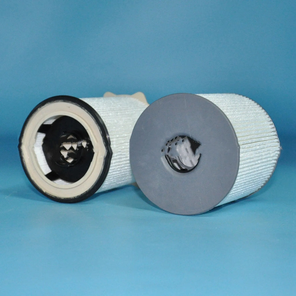 White diesel fuel filter kit for RAM 1500-5500 trucks with chemical fibre filter paper