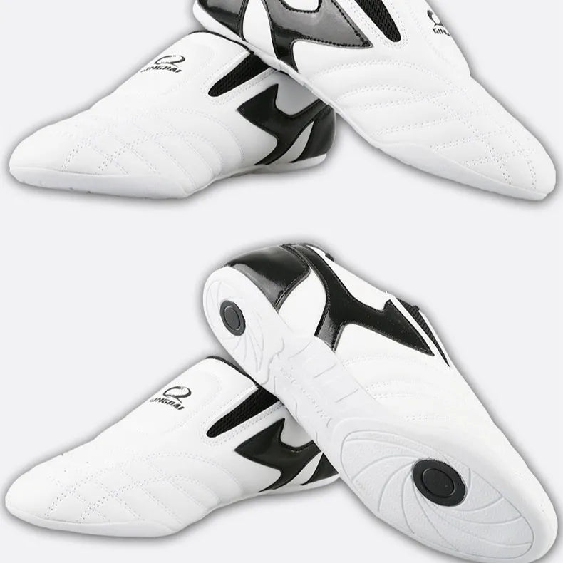 Black and white children's PU martial arts training shoes for Sanda and Taekwondo