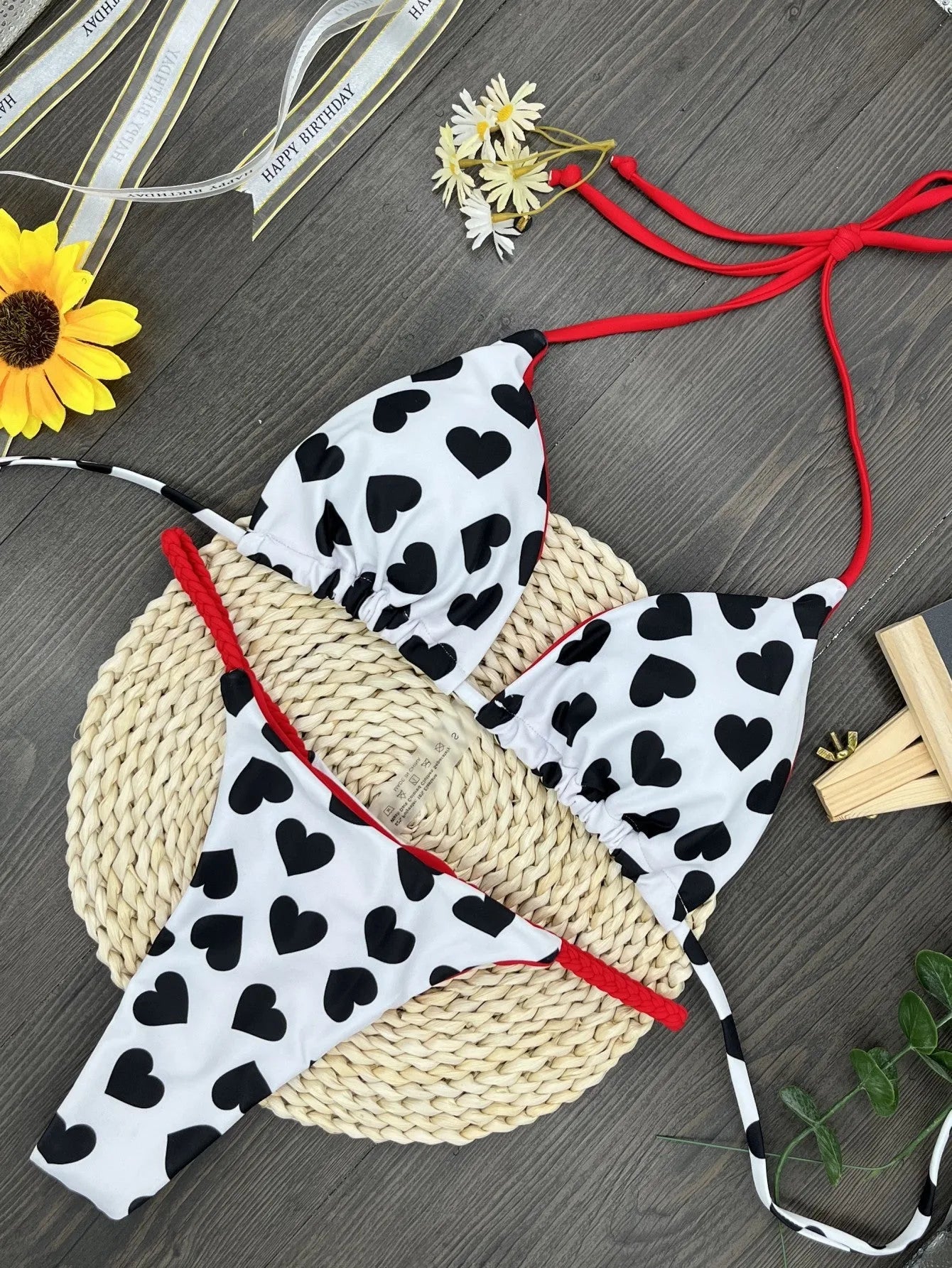 Women's backless swimsuit with heart print pattern and high-split briefs in quick-dry fabric