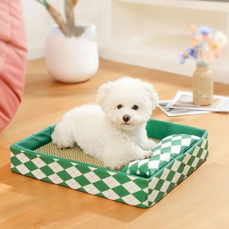 Rattan cat litter mat bed in blue colour with open-weave design for litter sifting