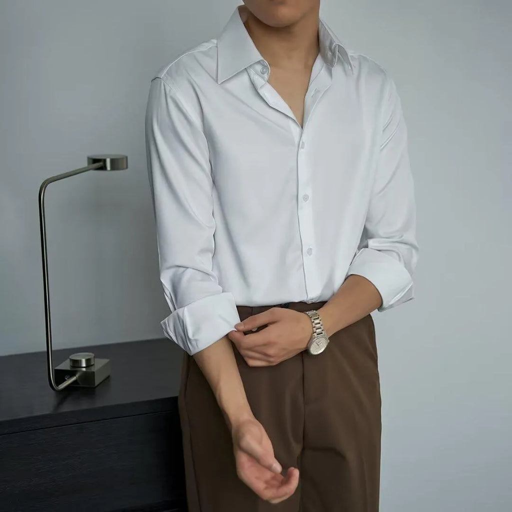 Korean style men's autumn shirt in black with Japanese retro design as loose fit cardigan