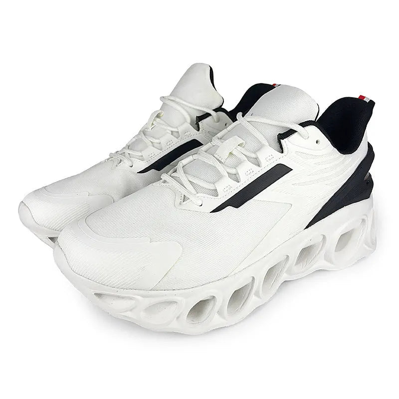 Men's low-top casual sports shoes in black with breathable mesh upper and lace-up closure.