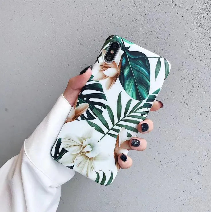 Floral banana leaf design iPhone case for compatible models with retro floral pattern and flower leaves colour