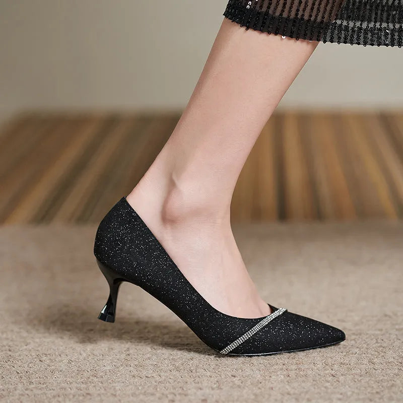 Black sequined high heels with 7cm thin heel, beef tendon sole, pigskin inner, and low upper