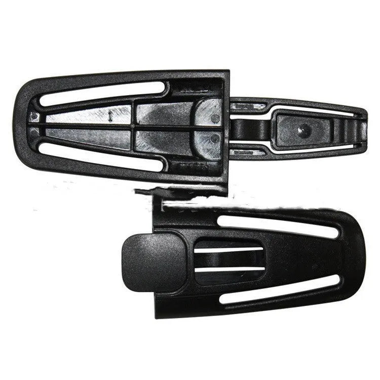 Black nylon child car seat buckle clip for 5-point harness measuring 14.5 by 4 centimetres