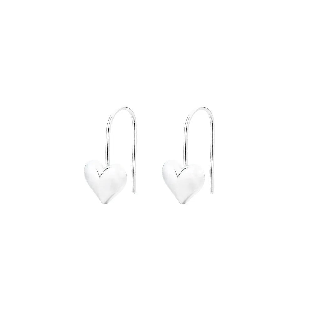 Three-dimensional copper heart earrings with glossy finish and Korean-style design