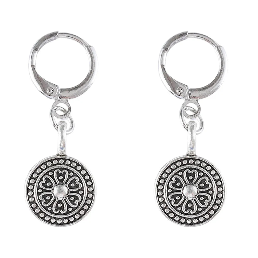 Geometric round earrings with distressed ethnic print in zinc alloy with electroplated finish