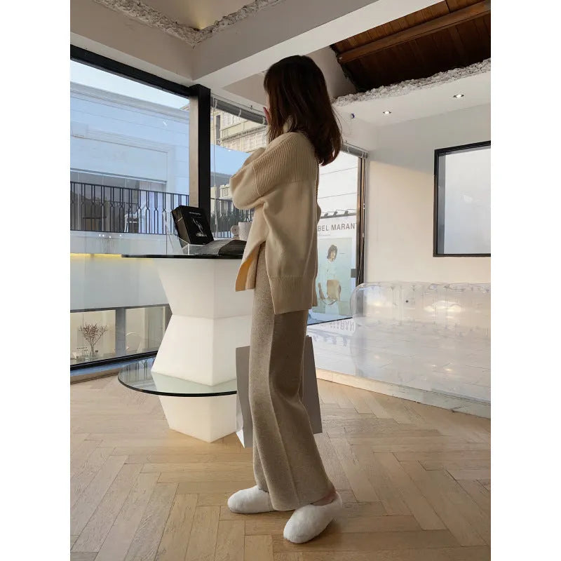 Women's knitted wide-leg trousers in black with high waist and straight-leg design for autumn winter casual wear