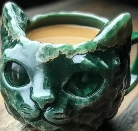 Geode crystal pattern cat-shaped mug in synthetic resin with purple colour option